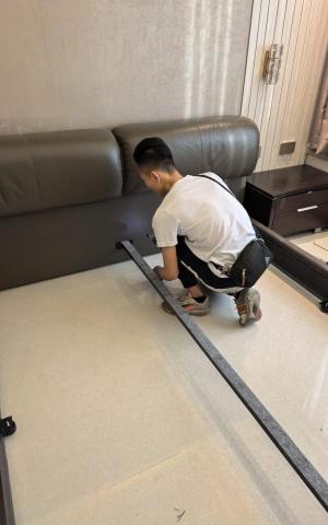 皇冠優越搬屋有限公司 - 