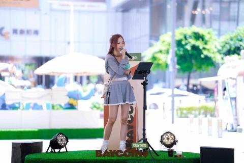 Aibee (Aibelief Performance) - 深圳前海咖啡節音樂表演