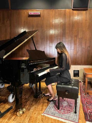 Aibee (Aibelief Performance) - Avon Studio