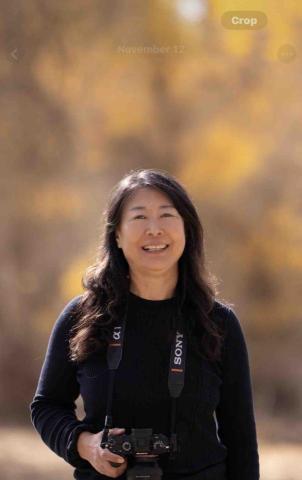 The pros providing cleaning serviceLing Shan