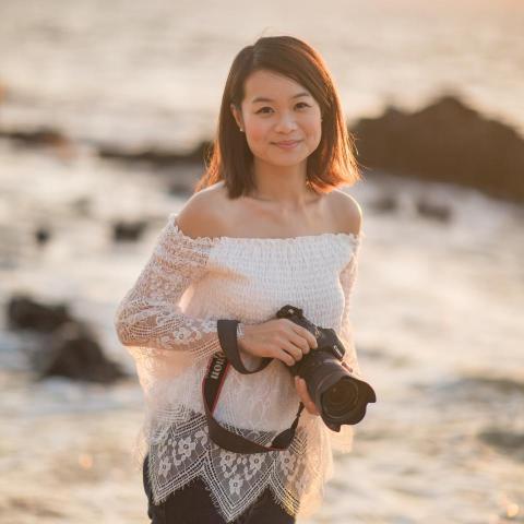 The pros providing photography course hong kongFlora Wu