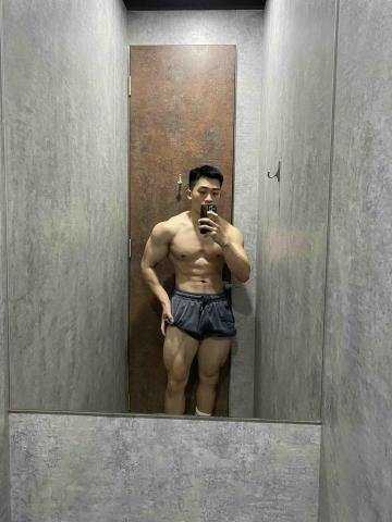 提供尖沙咀直播服務的專家kelvin_personal trainer