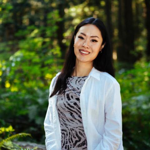 The pros providing make a key near meHeidi Soo