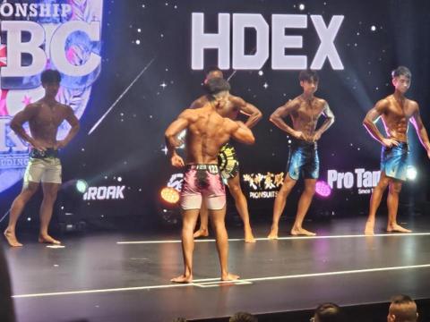 洋仔 - competition 