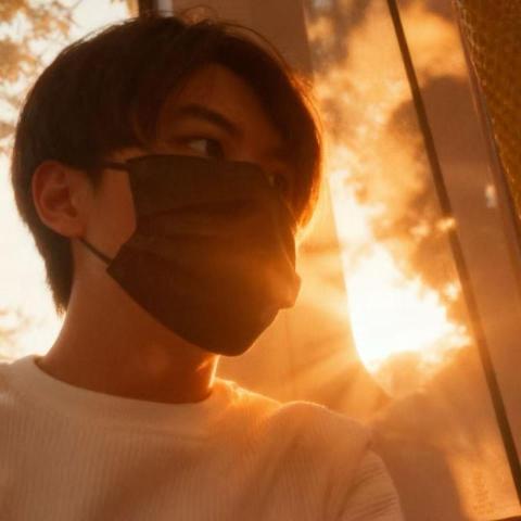 提供視頻 剪輯服務的專家HENDRY-時光軸