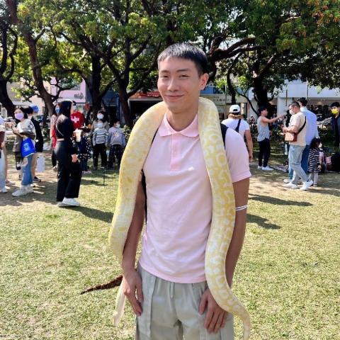 提供營養服務的專家ST