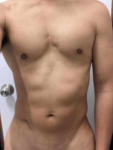 Owen  - 為女士提供上門推油按摩
61399479