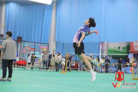 LAM HOI MING - specialize in Badminton Classes