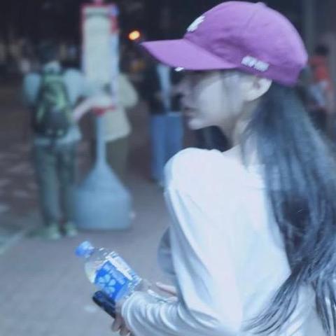 提供彩繪牆服務的專家M Chan