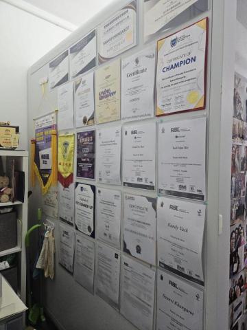 敢唱音樂學院 - 學生/老師所得證書/比賽獎狀