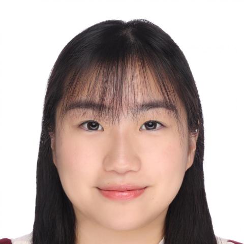 提供韓語翻譯機服務的專家Angela Lee