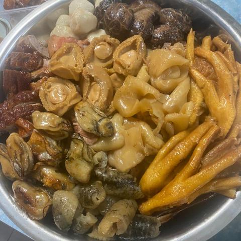 提供鐘點煮飯服務的專家鄭善雲