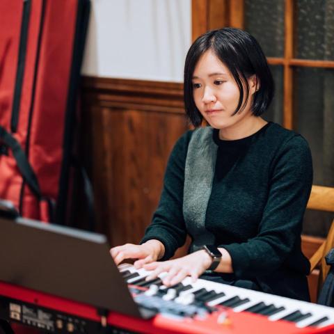 提供eric ko收費服務的專家Jen Ko