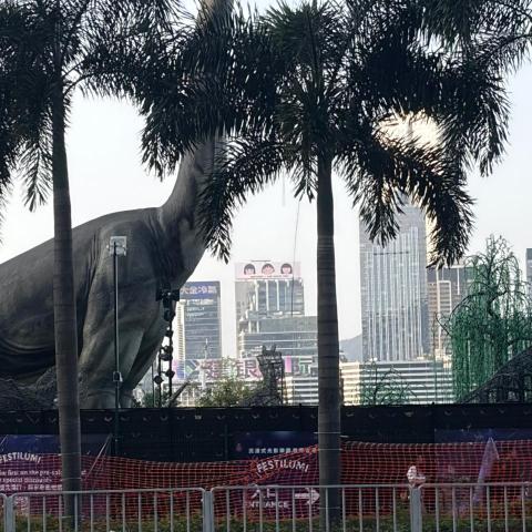 提供德文學習服務的專家梁成