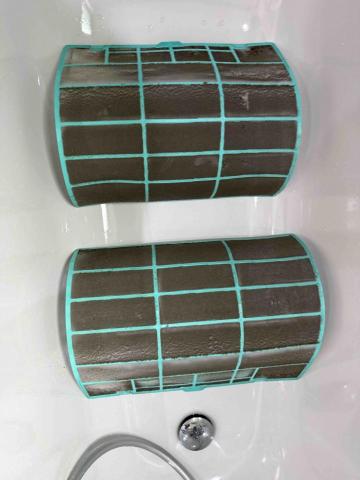 百順冷氣工程有限公司 - 隔塵網清洗前