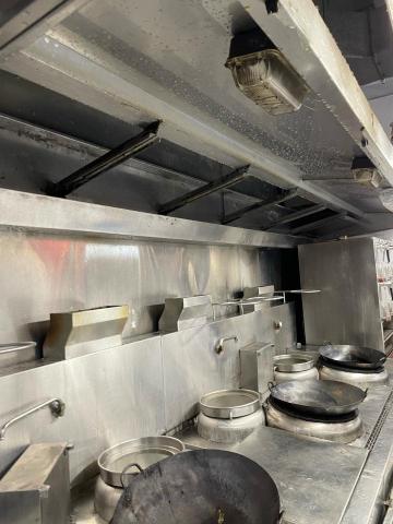 Damon Yung - 廚房運水煙罩清洗