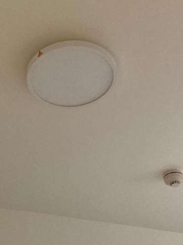 K12 Engineering Limited - 安裝吸頂燈