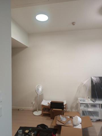 K12 Engineering Limited - 安裝吸頂燈