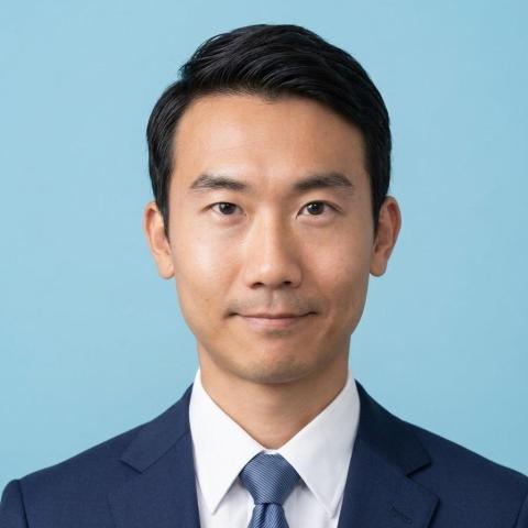 CHUNG Wa - 提供日文傳譯的專家