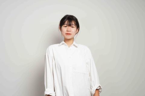 ChiKwan Ho - 提供海報設計的專家