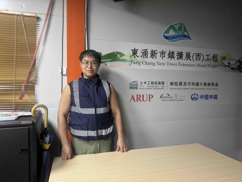 Topbeeth Limted - 現在主力在東涌新巿鎮擴展西工程，幫中国中鐵，ARUP,,土木工程展署做恆常辦公室清潔服務，洗地氈除蟲，長效抗菌抗病毒塗層方案 
滅蟲 ，冷氣機清洗及日常維護工程，除甲醛，由1989年成立，歷史悠久信心保證
 